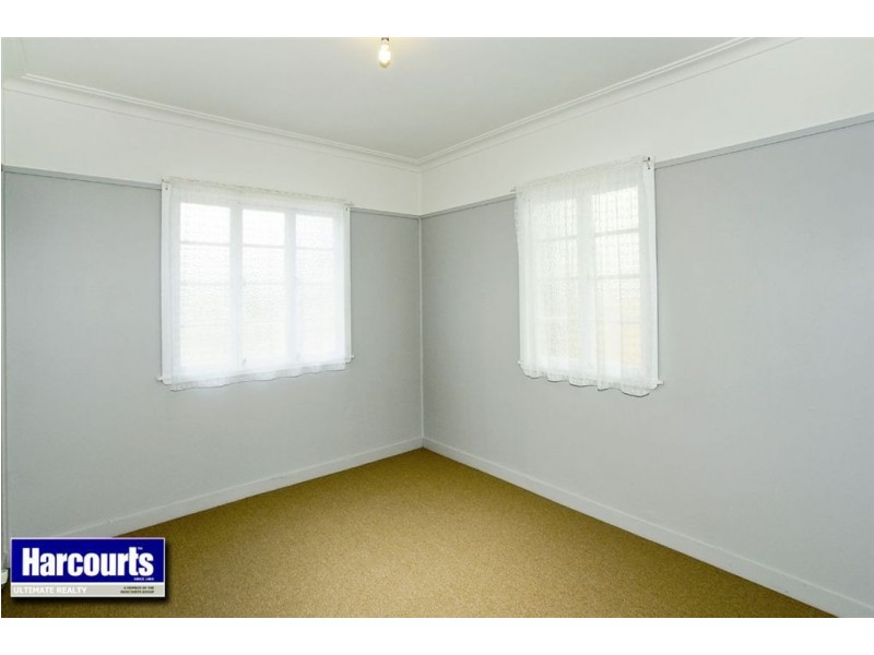 16 Murray Street, Sandgate QLD 4017