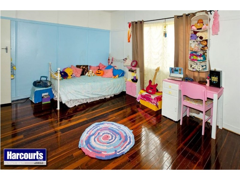 143 Turner Street, Scarborough QLD 4020