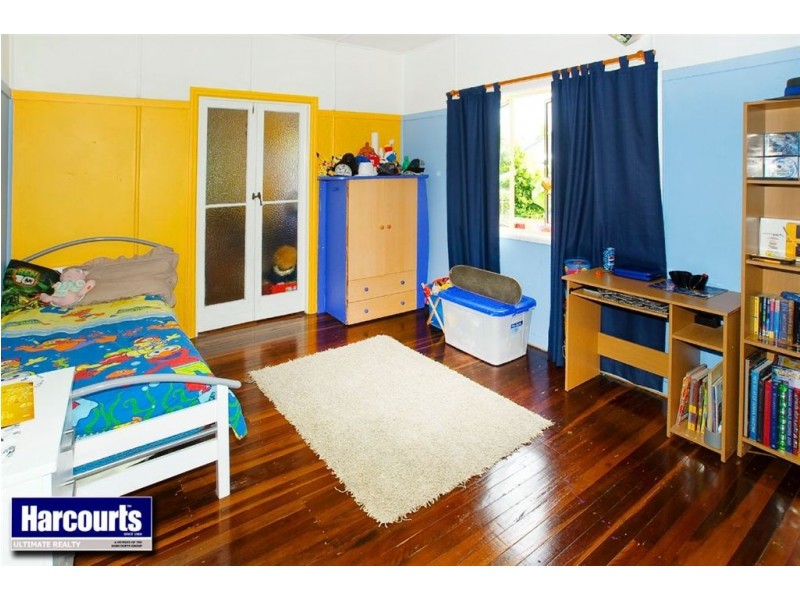 143 Turner Street, Scarborough QLD 4020