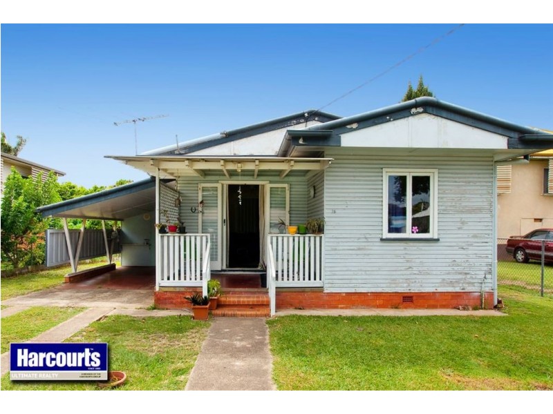16 Thomas Street, Clontarf QLD 4019