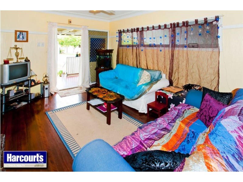 16 Thomas Street, Clontarf QLD 4019