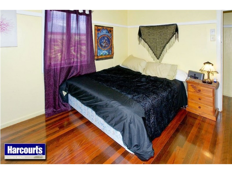 16 Thomas Street, Clontarf QLD 4019
