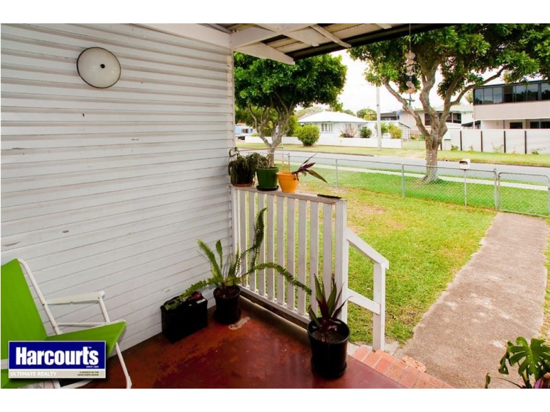 16 Thomas Street, Clontarf QLD 4019