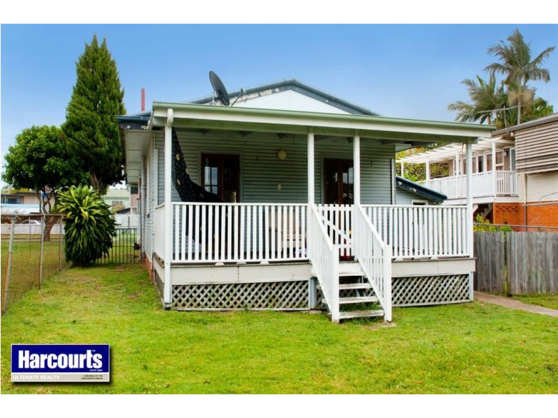 16 Thomas Street, Clontarf QLD 4019