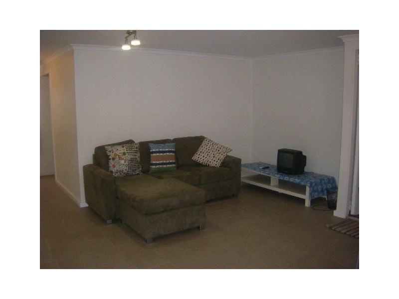 3/8 Louis Street, Redcliffe QLD 4020