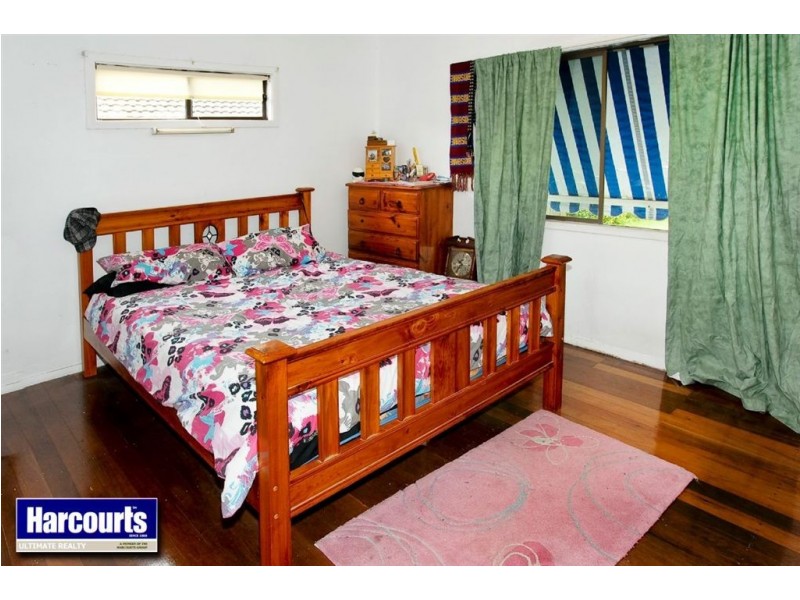 11 Savannah Street, Redcliffe QLD 4020