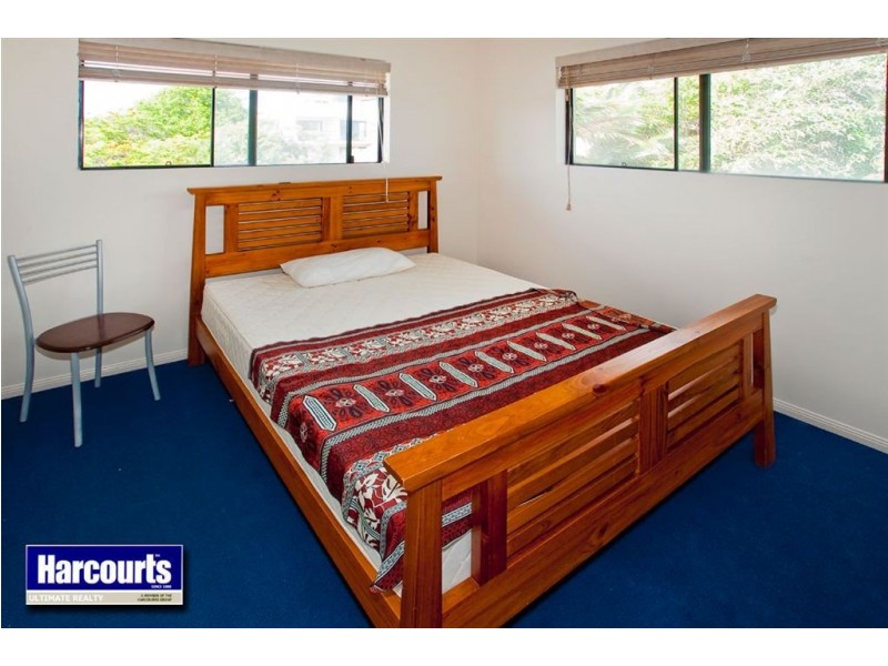 8/51 Landsborough Avenue, Scarborough QLD 4020