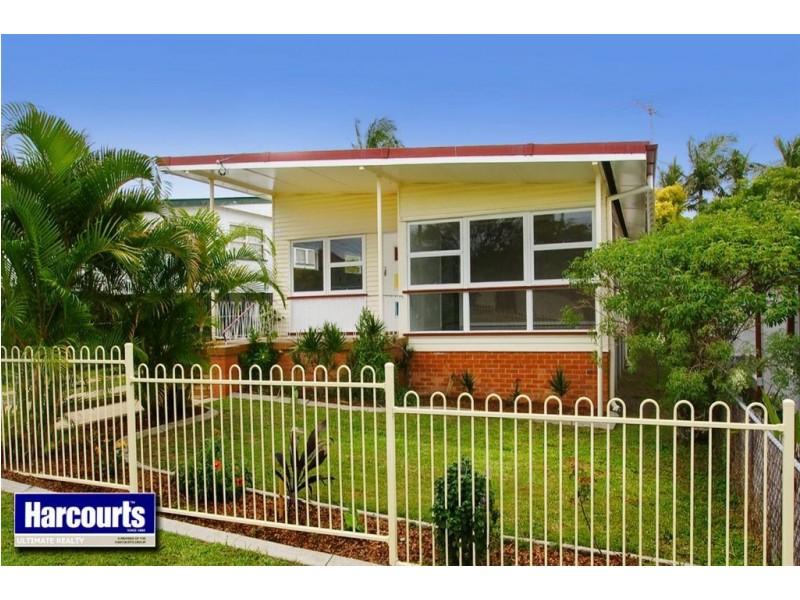 37 Garnet Street, Scarborough QLD 4020