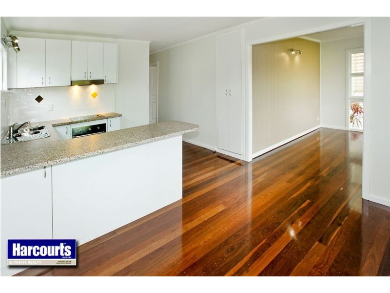 37 Garnet Street, Scarborough QLD 4020