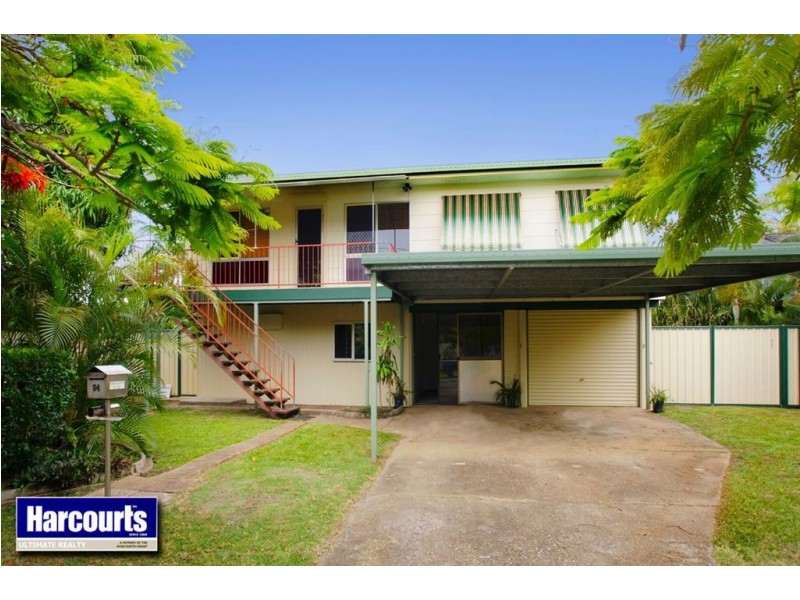 54 Benson Street, Scarborough QLD 4020