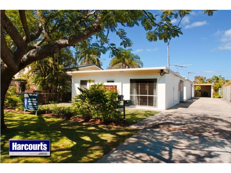 2 & 3/11 Centaur Street, Redcliffe QLD 4020