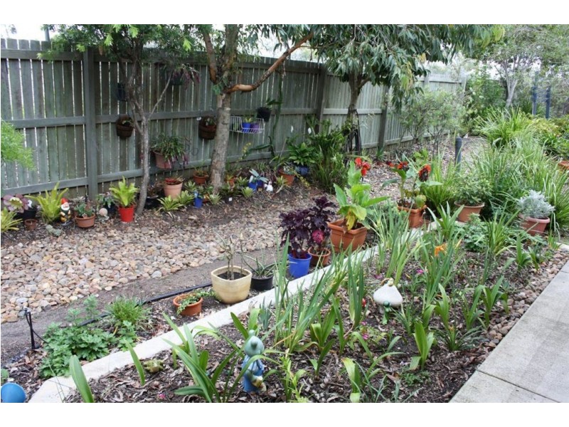 72 & 73/21-23 Barossa Crescent, Caboolture South QLD 4510