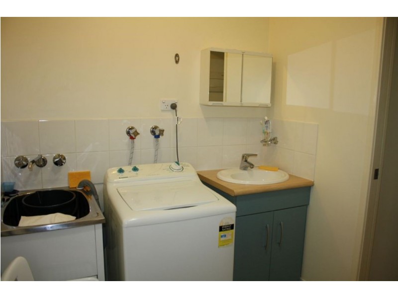 72 & 73/21-23 Barossa Crescent, Caboolture South QLD 4510