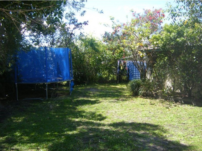 8 Plume Street, Redcliffe QLD 4020