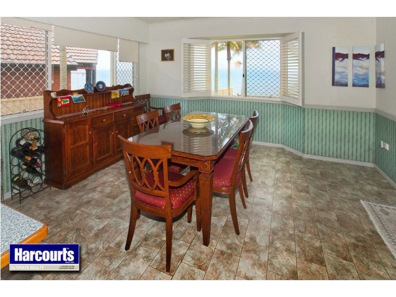 10a Fortune Street, Scarborough QLD 4020