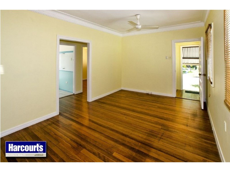 11 Duke Street, Brighton QLD 4017