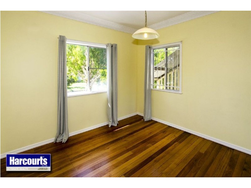 11 Duke Street, Brighton QLD 4017