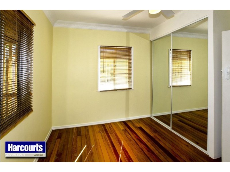 11 Duke Street, Brighton QLD 4017