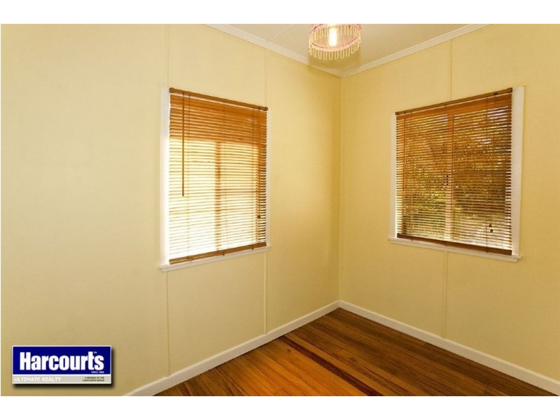 11 Duke Street, Brighton QLD 4017