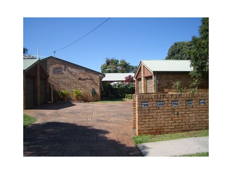 2/34 Queen Street, Scarborough QLD 4020