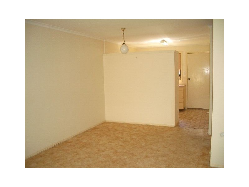 2/34 Queen Street, Scarborough QLD 4020