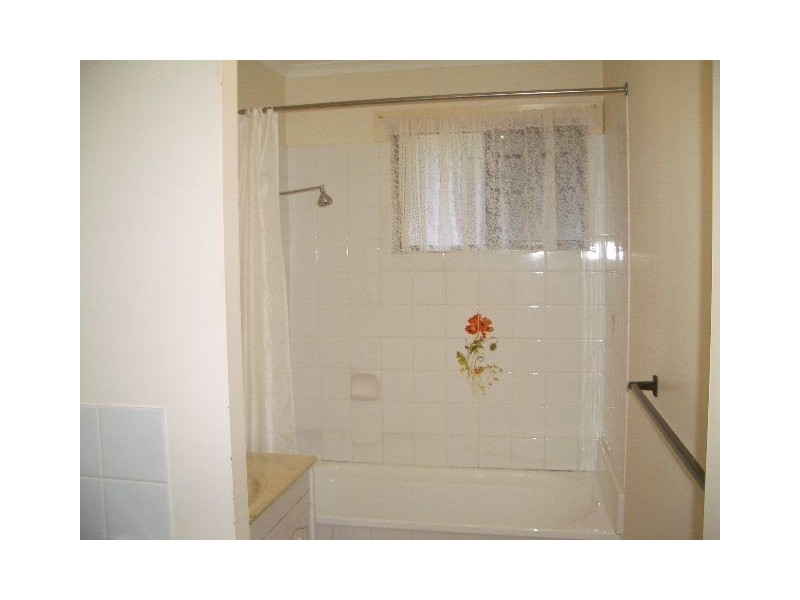 2/34 Queen Street, Scarborough QLD 4020