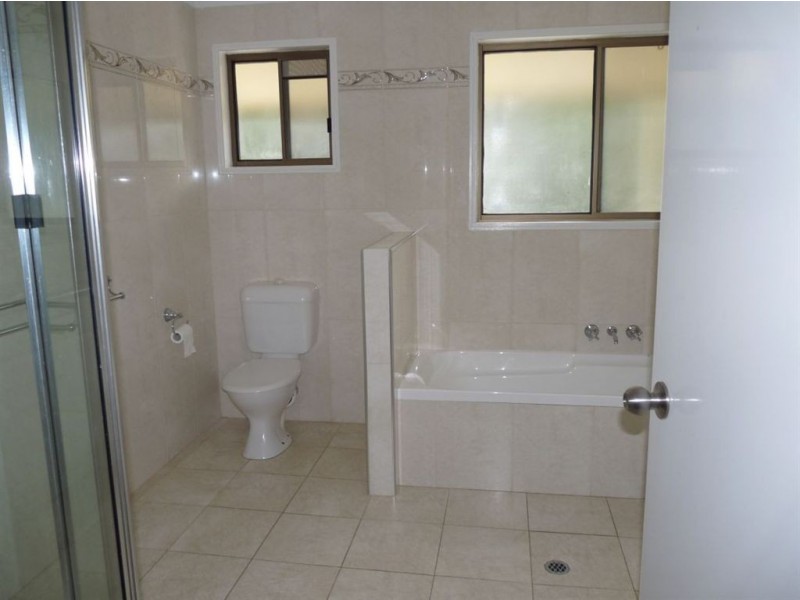27 Picasso Court, Rothwell QLD 4022