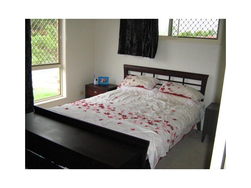 7 Shangri-La Court, Rothwell QLD 4022