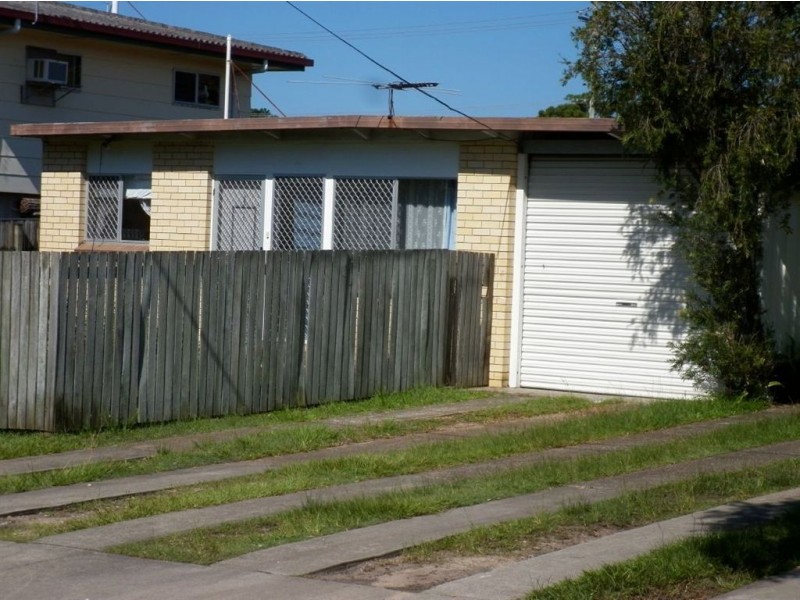 1/6 longland st, Redcliffe QLD 4020