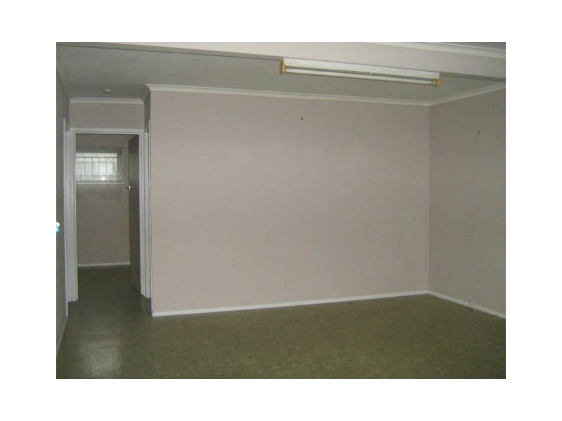 1/6 longland st, Redcliffe QLD 4020