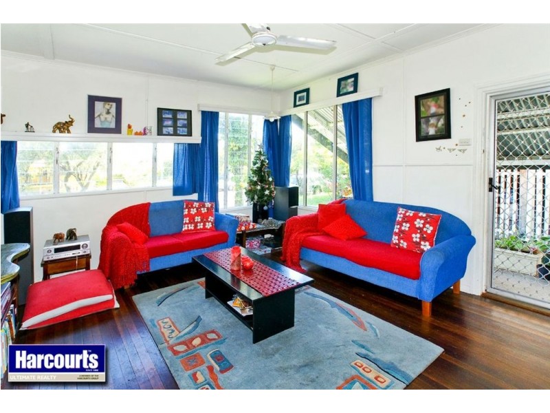 7 Bank Street, Margate QLD 4019