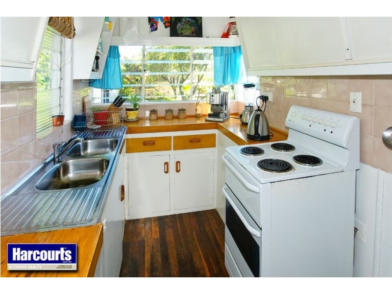 7 Bank Street, Margate QLD 4019