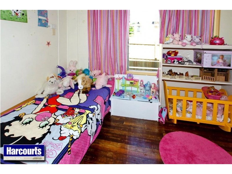 7 Bank Street, Margate QLD 4019