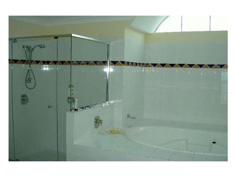 28/94 Prince Edward Pde, Scarborough QLD 4020