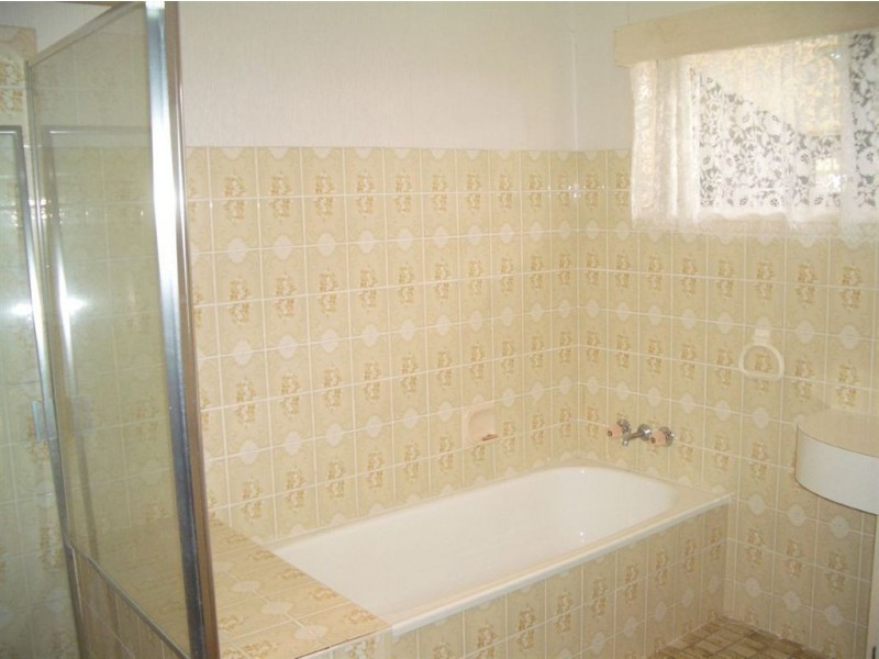 301 Elizabeth Avenue, Clontarf QLD 4019