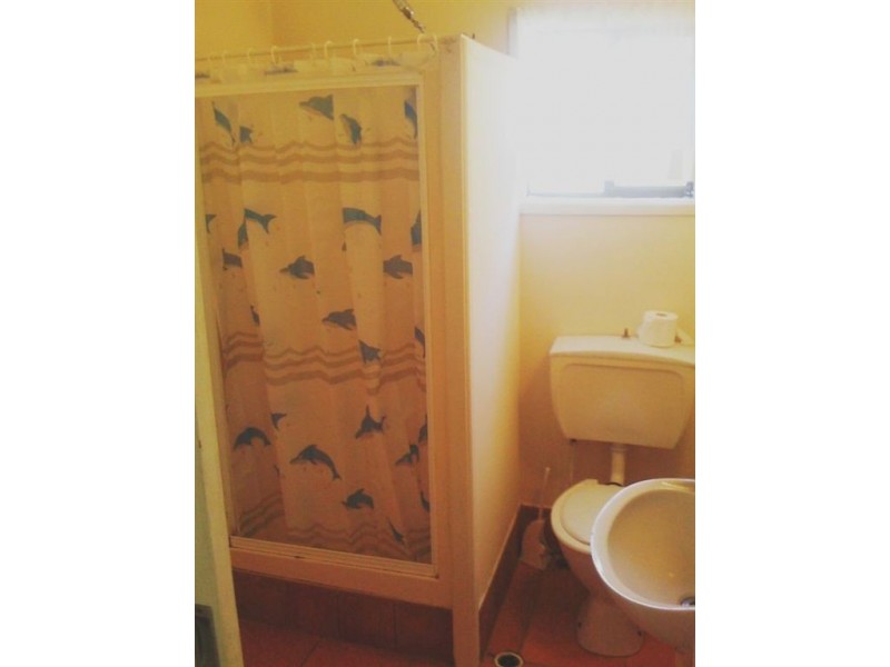 2/8 Louis Street, Redcliffe QLD 4020