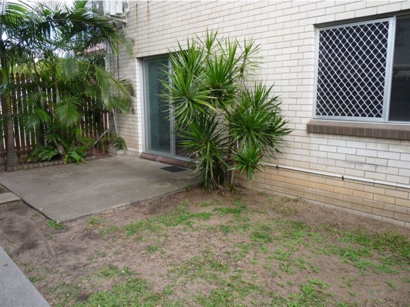 1/24 Georgina Street, Woody Point QLD 4019