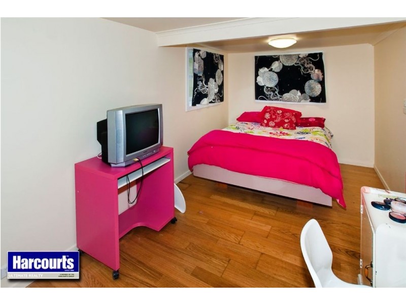 28 Louis Street, Redcliffe QLD 4020