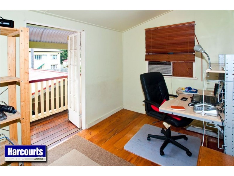 28 Louis Street, Redcliffe QLD 4020