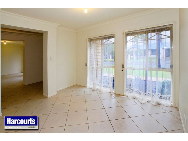 8 Defender Street, Newport QLD 4020