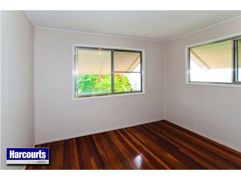 269 MacDonnell Road, Clontarf QLD 4019