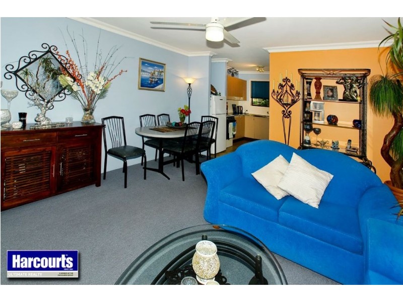 2/21 Steven Street, Redcliffe QLD 4020