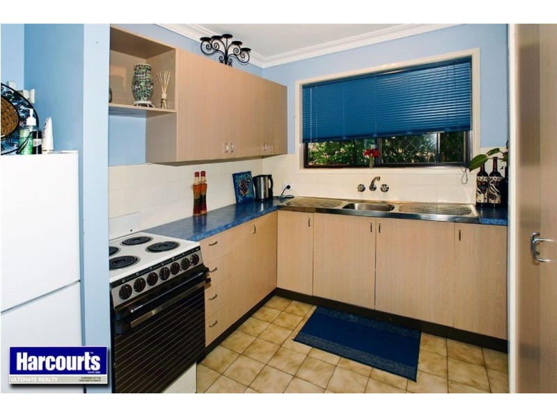 2/21 Steven Street, Redcliffe QLD 4020