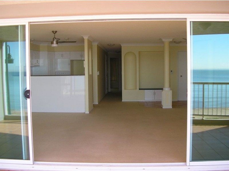 7/94 Prince Edward Parade, Scarborough QLD 4020