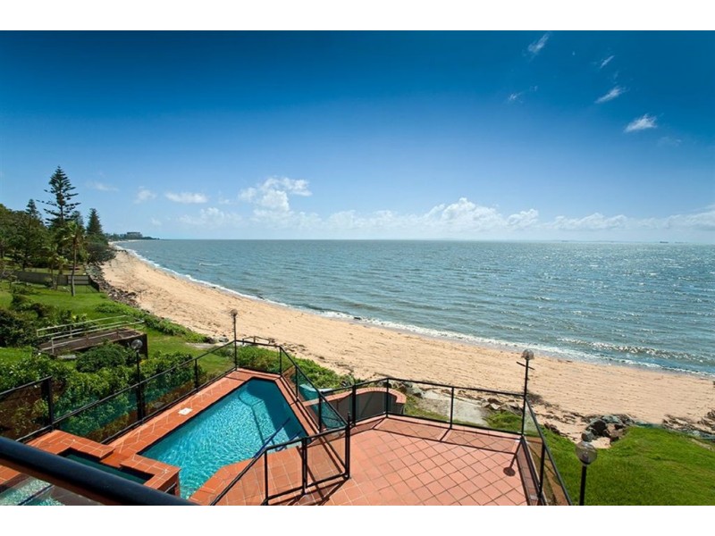 42 Whytecliffe Parade, Woody Point QLD 4019