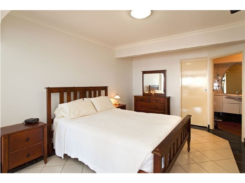 42 Whytecliffe Parade, Woody Point QLD 4019