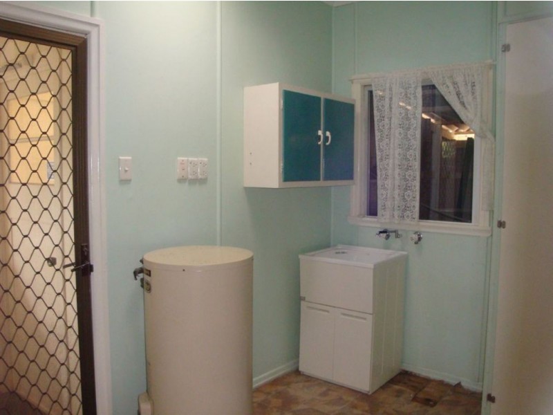 3 Dunns Terrace, Scarborough QLD 4020