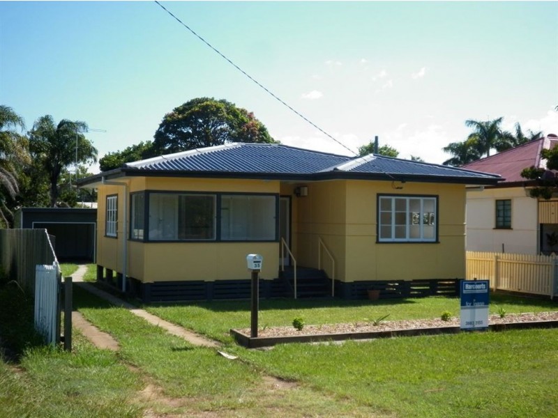 35 Bramble Street, Woody Point QLD 4019