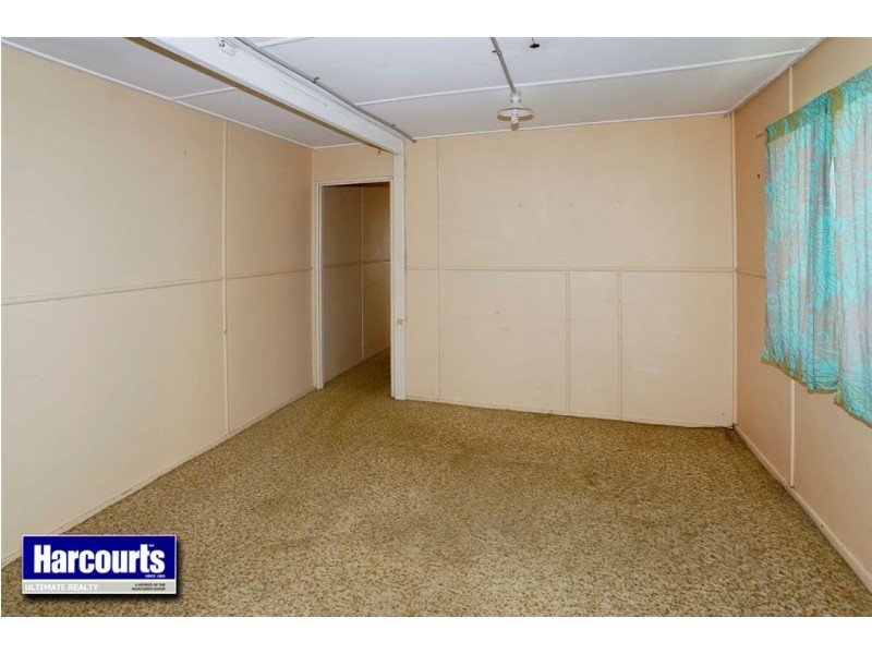 17 Kate Street, Woody Point QLD 4019