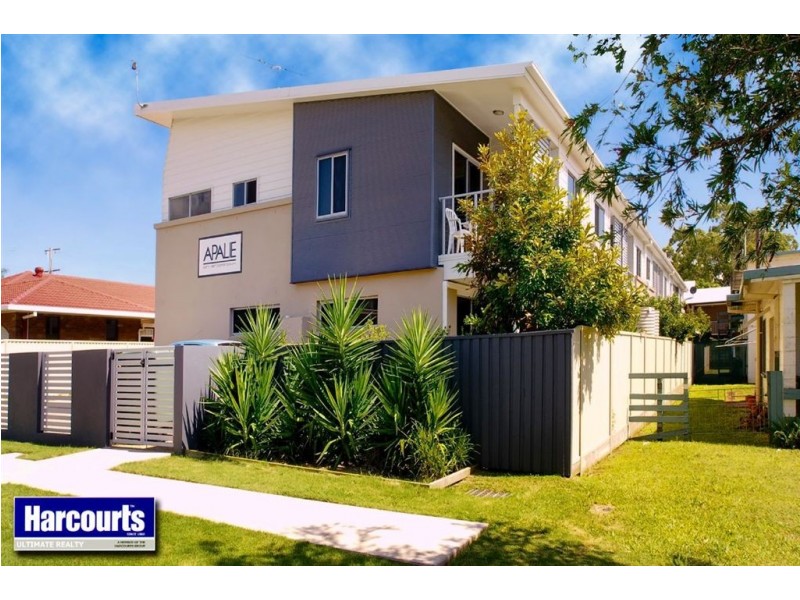 6/8 Griffith Road, Scarborough QLD 4020